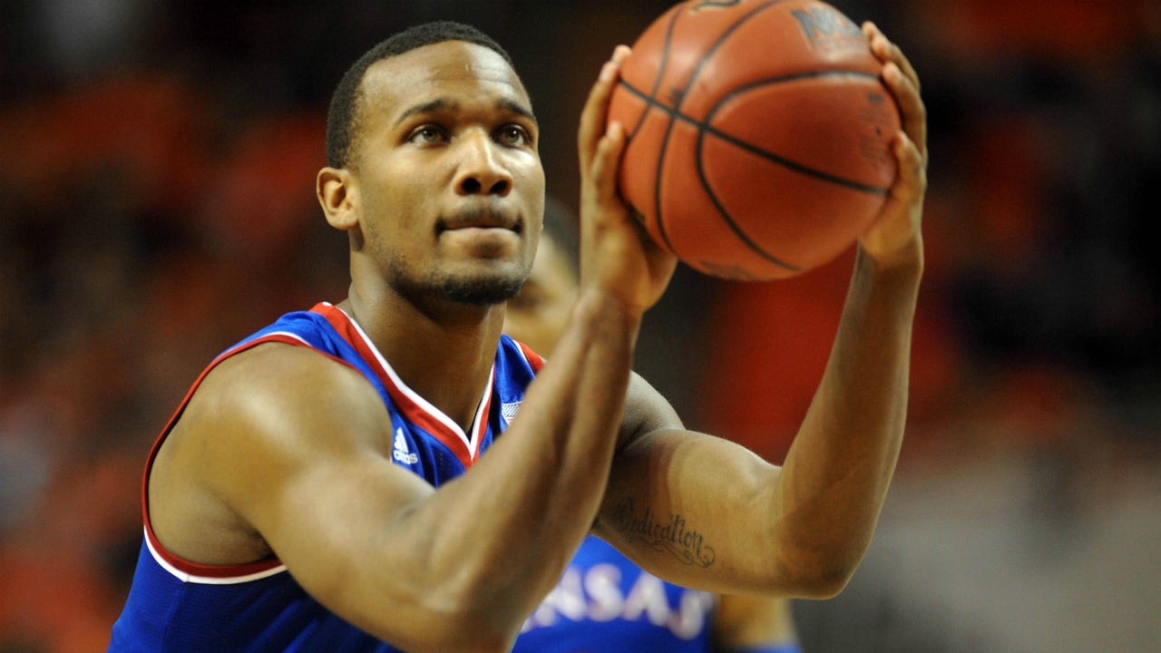 No. 8 Jayhawks stunned in 67-62 loss to Oklahoma State
